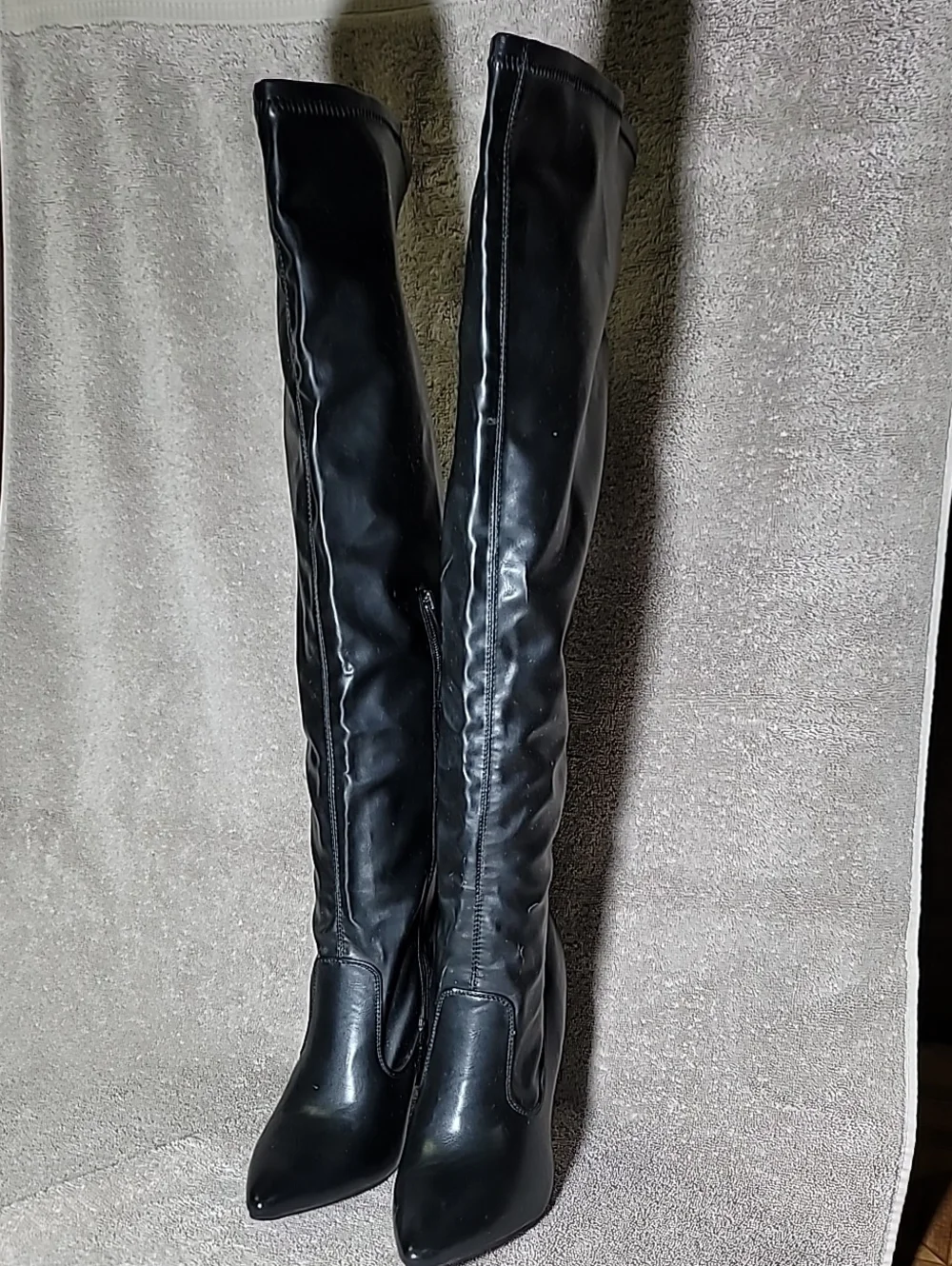 Chinese Laundry thigh high boots, stiletto heels, pointy toes, size 8.5